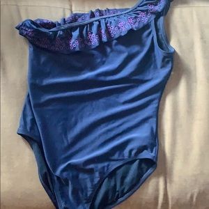 Girls one piece bathing suit